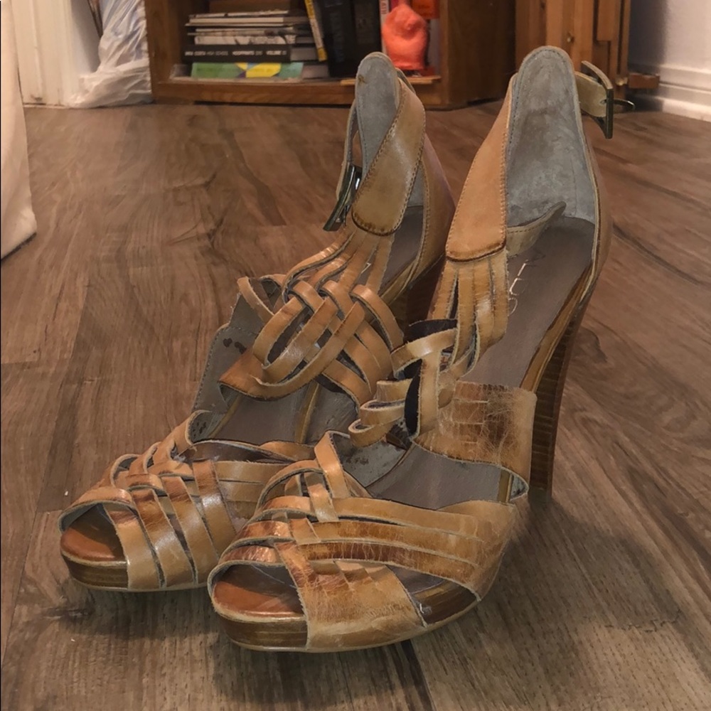 Aldo heels
